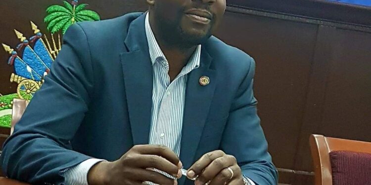 Haïti-migration: Le parti politique EDEM condamne l&rsquo;attitude des domicains face aux haïtiens